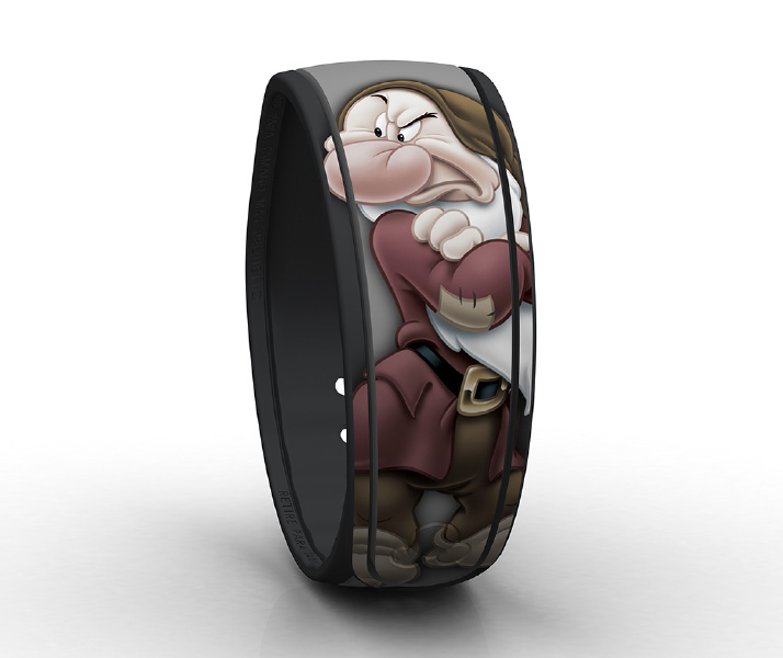 First images of the new Grumpy and Mickey MagicBands