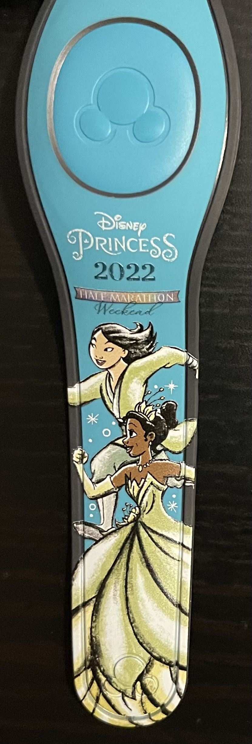 Check out this new Disney Princess Half Marathon Weekend 2022 Limited Edition 2000 MagicBand just released