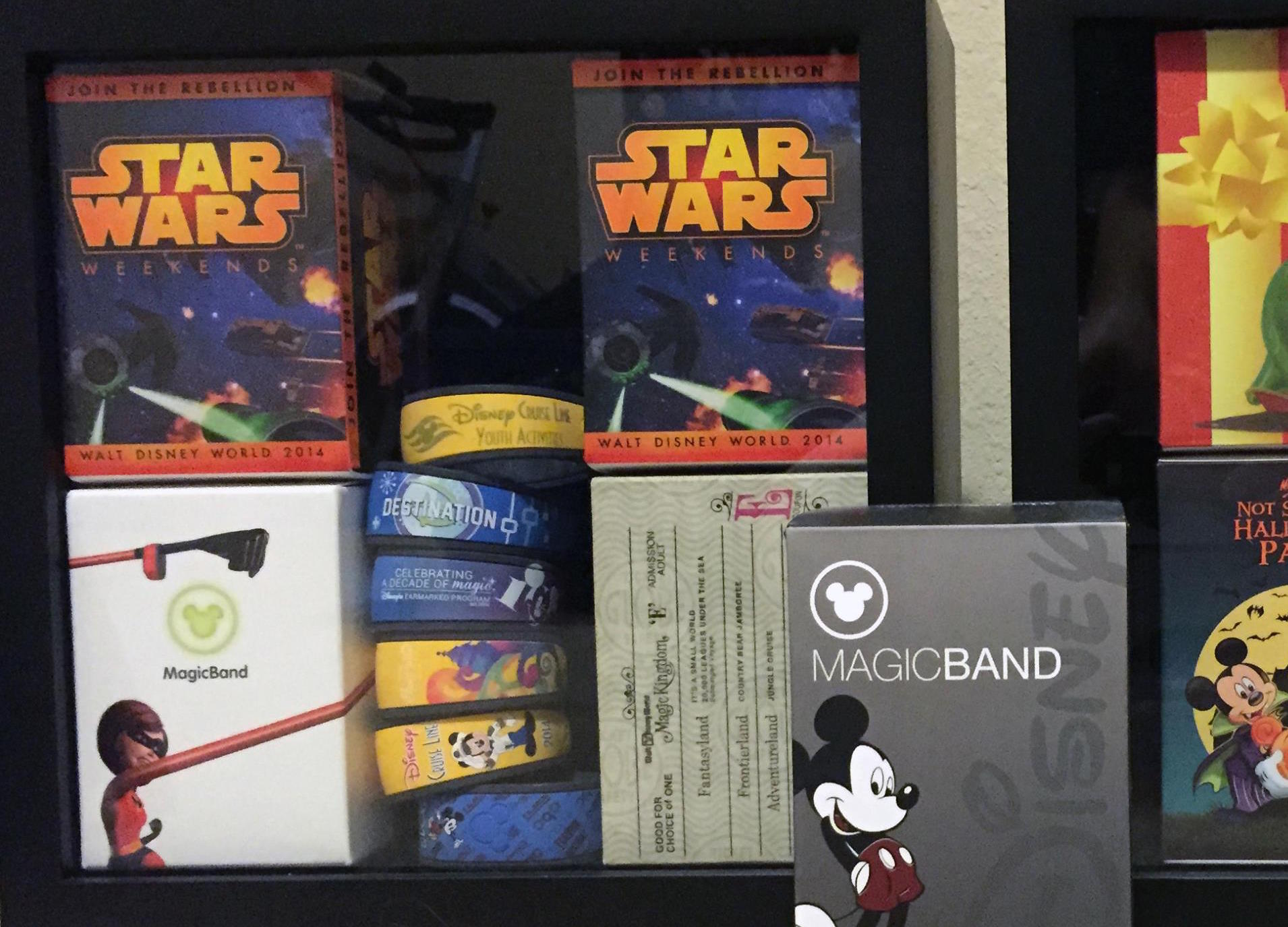 UPDATED: Where to buy every graphic MagicBand ever made, plus a checklist! UPDATED: Where to buy every graphic MagicBand ever made, plus a checklist!