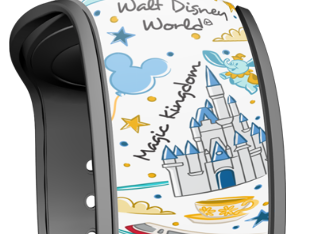 Disney announces a vacation package that includes a MagicBand gift in a special box