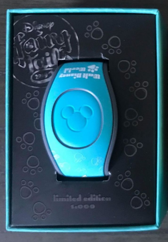 Disney FairyTales Limited Edition 1000 MagicBand released at pin